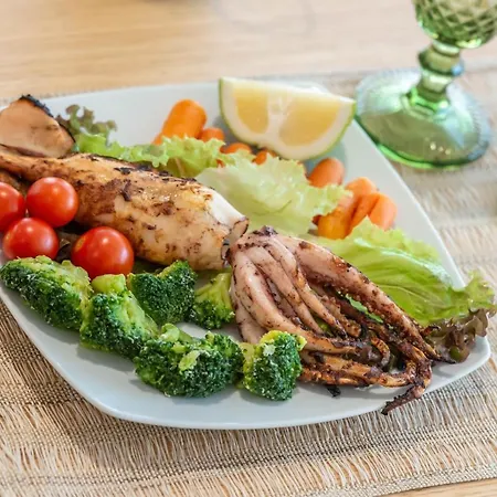 Arkadia شقة فندقية 4*