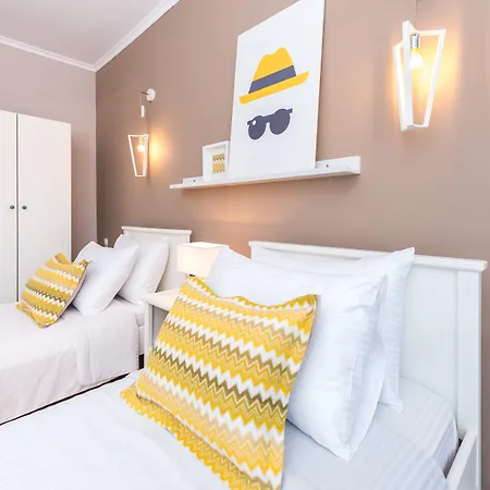 Arkadia Apartahotel Kypseli