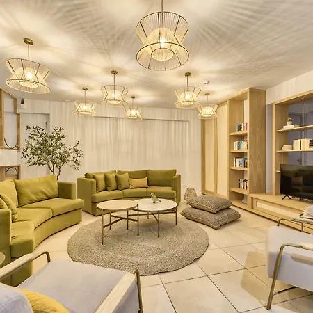 Apartahotel Arkadia 4*