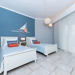 Ξενοδοχείο με διαμερίσματα Arkadia 4*