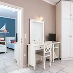 Arkadia 4* Κυψέλη