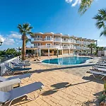Arkadia 4* Κυψέλη