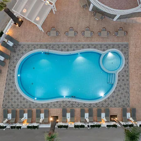 Arkadia 4* Kipszéli
