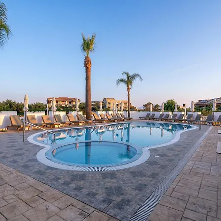 Arkadia Apartmanhotel